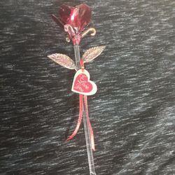 Handcrafted 22k trimmed I Love You Rose from Glass Baron 