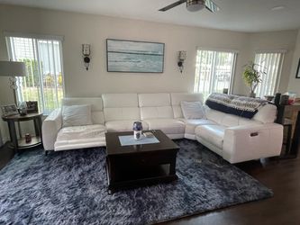 Sectional sofa
