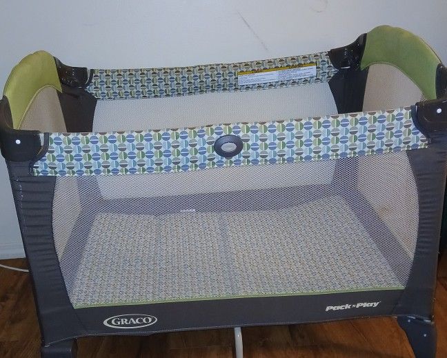 Graco Pack N Play