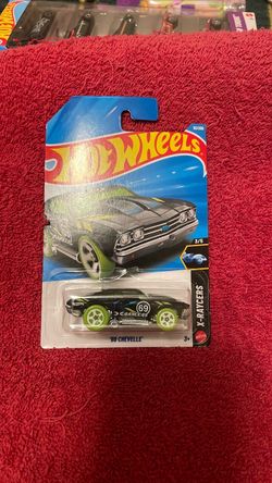 Hot Wheels '69 Chevelle X-Raycers