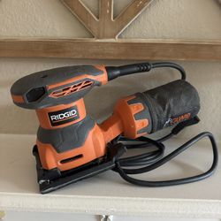 Ridgid 1/4 Sheet Sander
