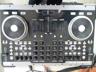 VMS4 CONTROL DIGITAL PARA DJ // AMERICAN AUDIO