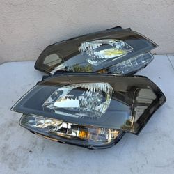 2010 And 2011 Kia Soul Headlights Luces Focos Micas Faros Faroles Headlamps 