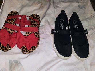 Girls shoes