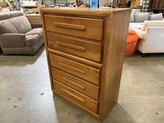 Vintage 5 Drawer Chest with Wooden Rail Finger Pulls