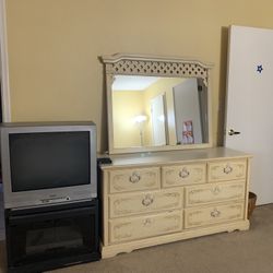 Vintage Dresser With Mirror