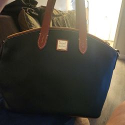 Dooney & Bourke Purse 