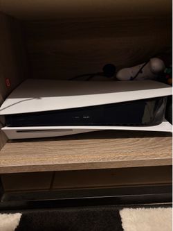 PlayStation 5 (1st Gen)