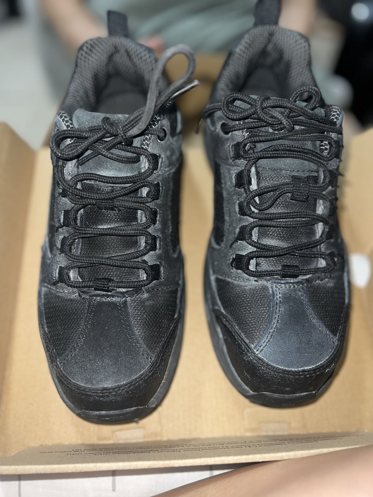 Used Black Leather Toe Work Shoes Boots men Size 7Brahma New SinCitySellers (312) 99.3% positive feedback $28.02+ $12.09 shipping or Best Offer W