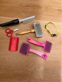 Cat grooming items - you offer me price for item(s)