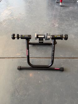 Blackburn TRAKSTAND indoor bike trainer