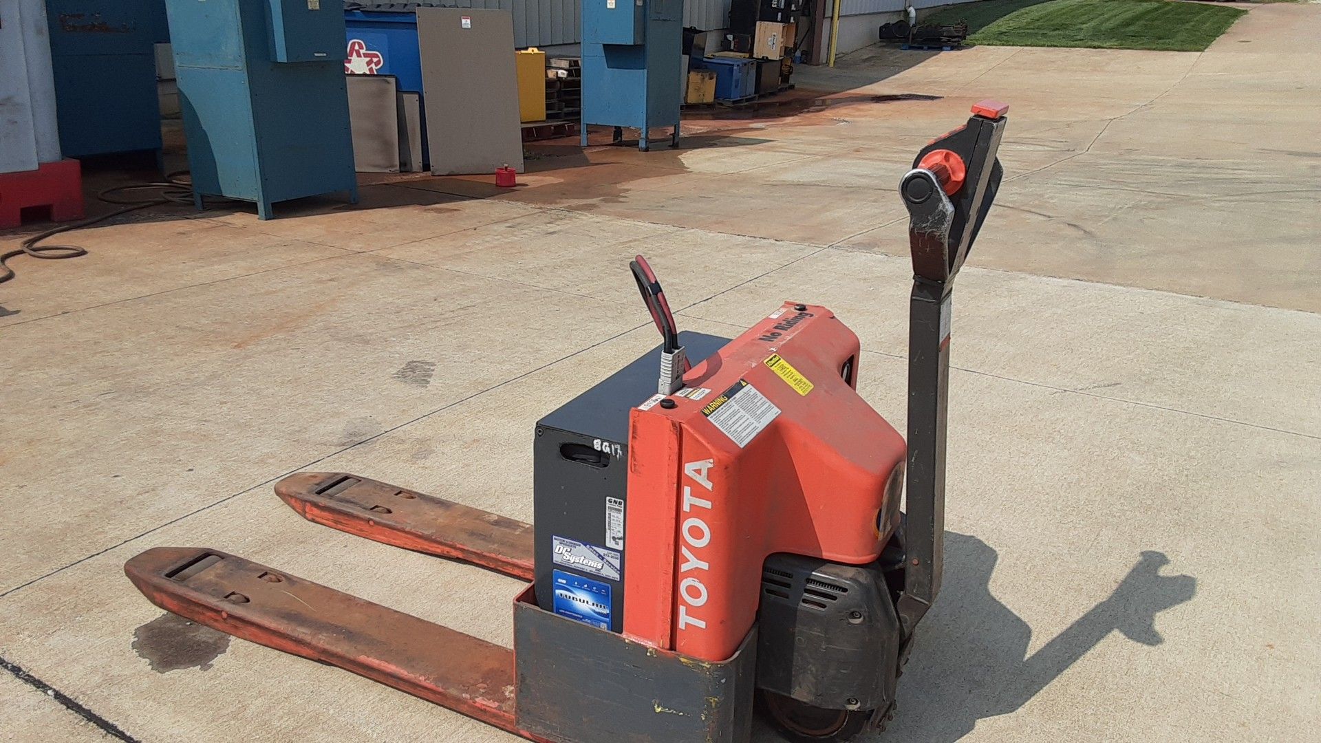 Toyota pallet truck
