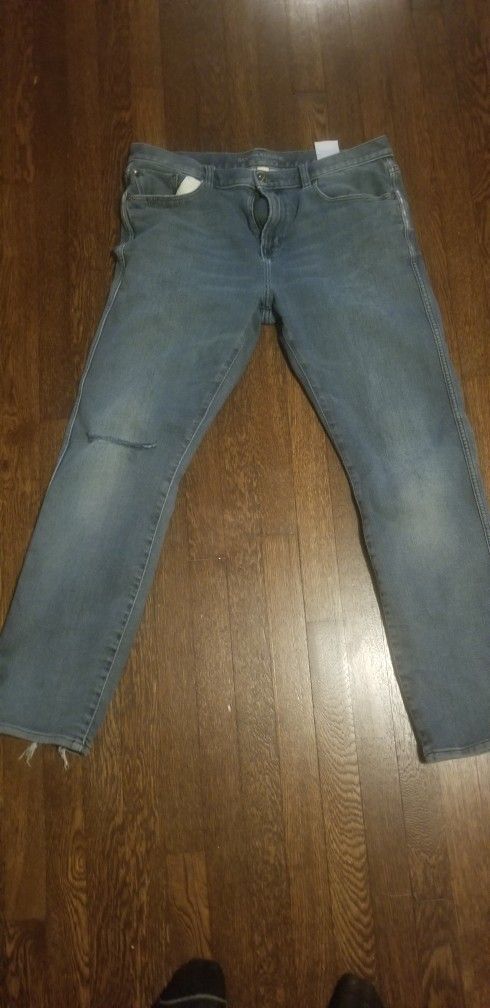 Banana Republic Slim FIT 35x32 Travelers CUT