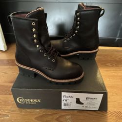 Chippewa Logger Boots Size 9 