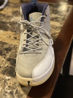 Jordan 12 grey/ university blue