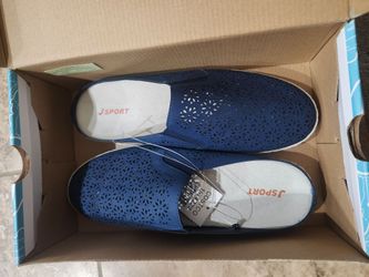 Womens Jsport slip on shoes