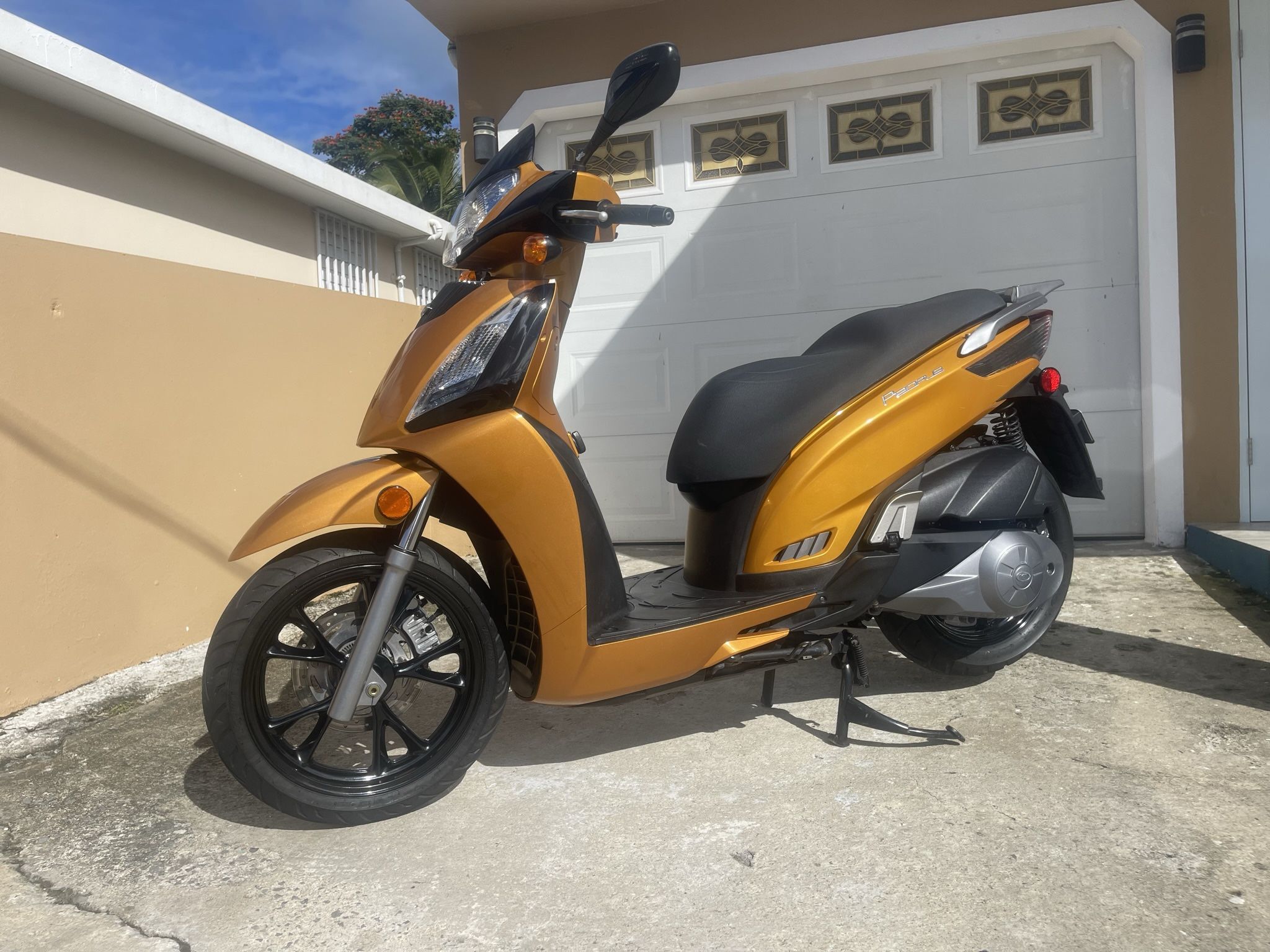 2013 Kymco People Gti 300cc