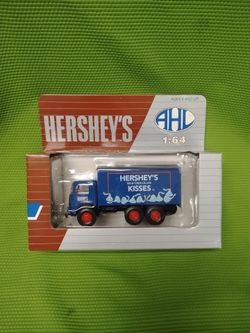 New Boxed AHL Hershey's Milk Chocolate Kisses Box Delivery Truck 1:64