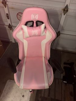 Pink Bluetooth Gaming Chair