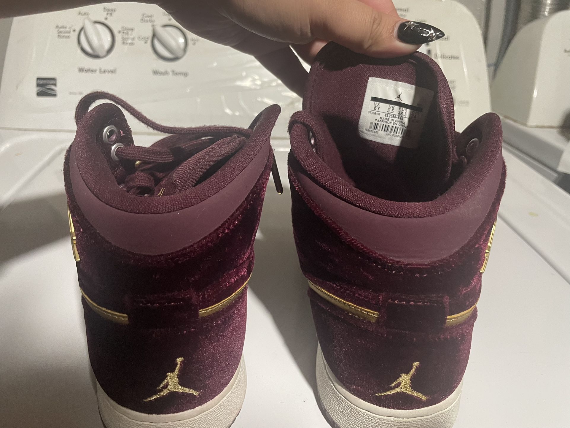 Air Jordan 1 Heiress GG 'Velvet'