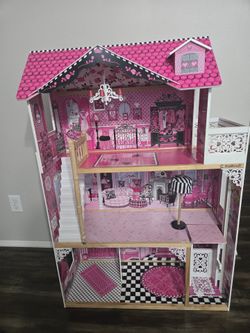 Barbie Doll House