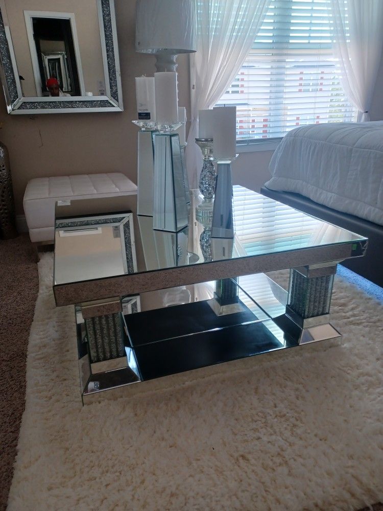 Heavy Mirror Table 