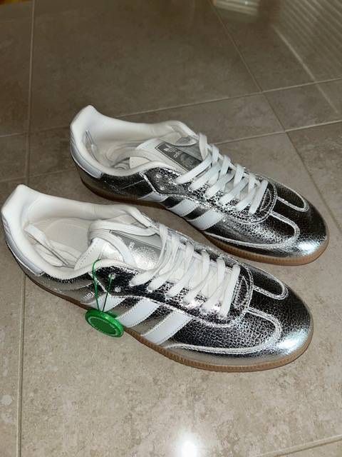 NEW Adidas Samba SIlver chrome Shoes M 9 W 10.5 UK 8.5 JP 270