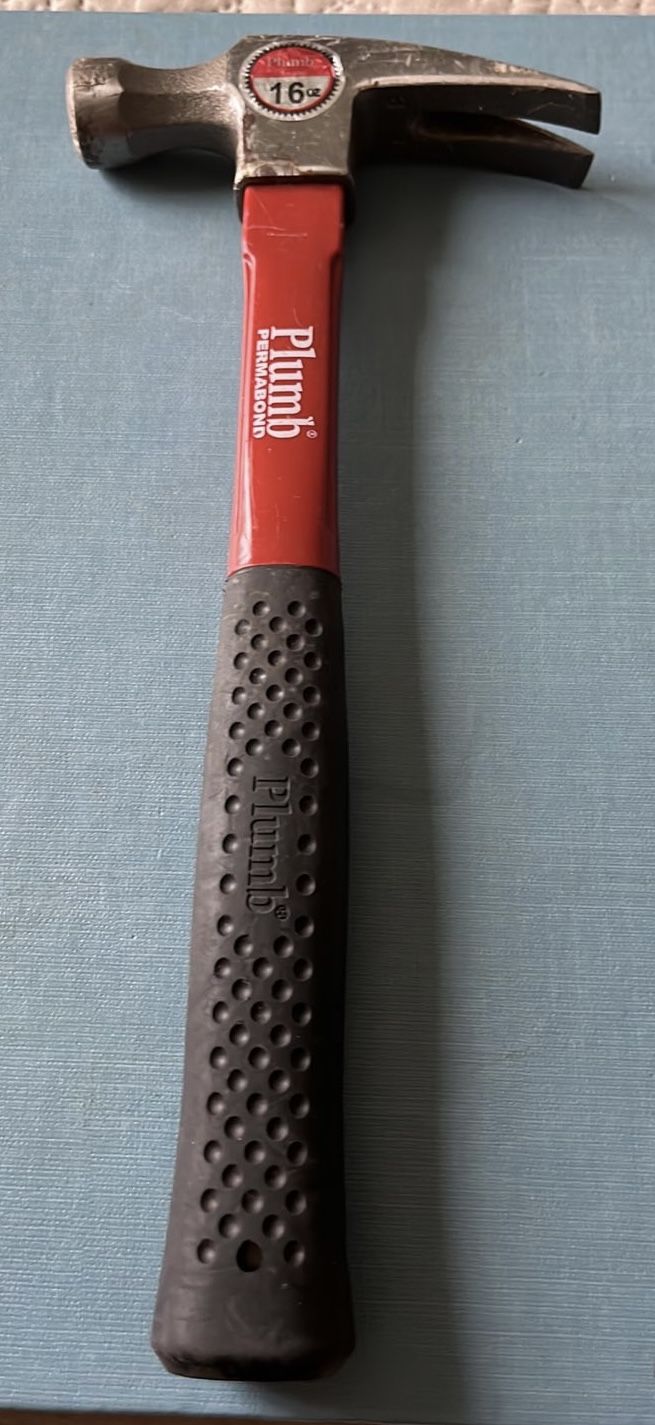 Vintage Plumb 16 -oz Steel Head Fiberglass Handle Rip Claw hammer