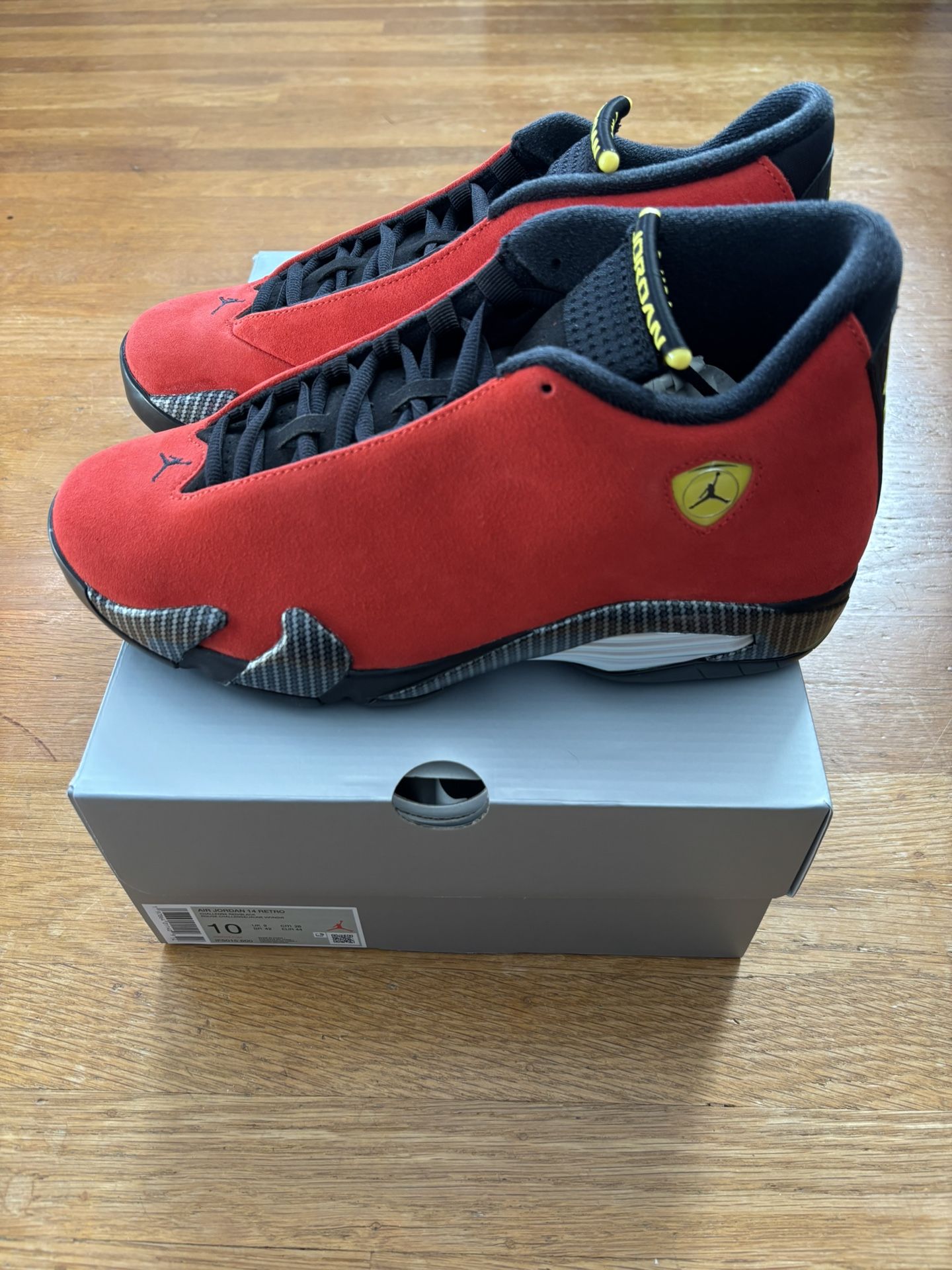 Sz. 10 Nike Jordan 14 Retro Ferrari New