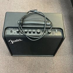 Fender Mustang Lt50 Guitar amplifier 