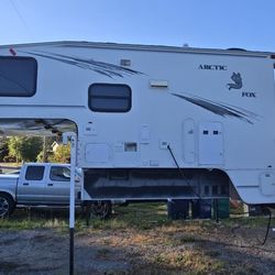 2000 Arctic Fox 990