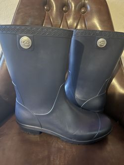 Uggs Rainboots -Size 8