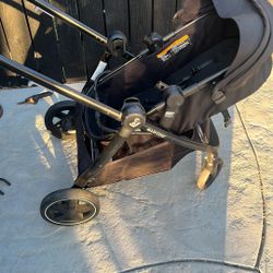 Maxi-cos I Stroller With Only Bassinet.$50