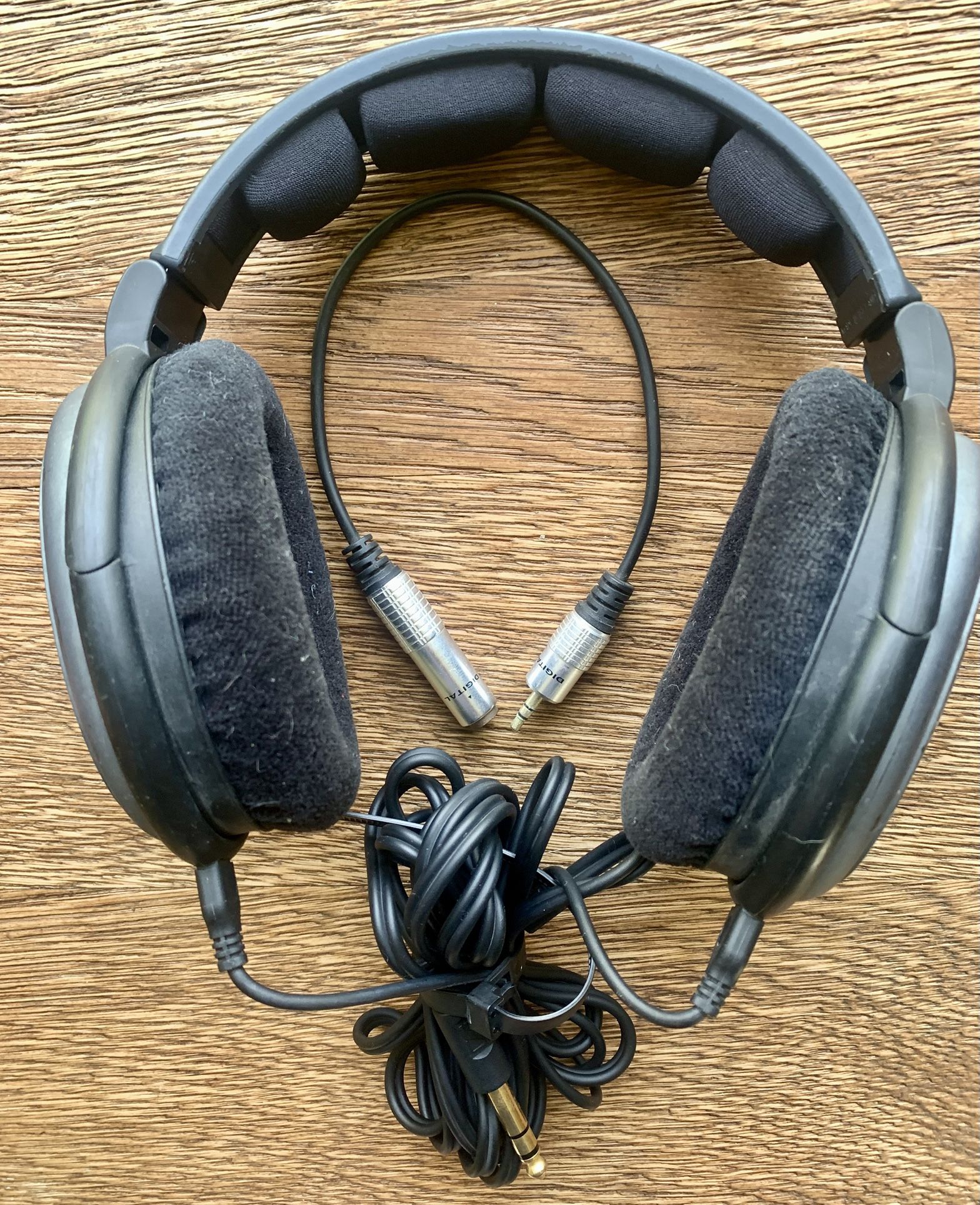 Sennheiser 580 Precision headphones