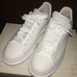 REAL  Alexander McQueen Men Size 8.5 