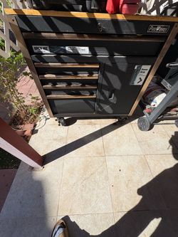 ProWorks Rolling Tool Chest Cabinet