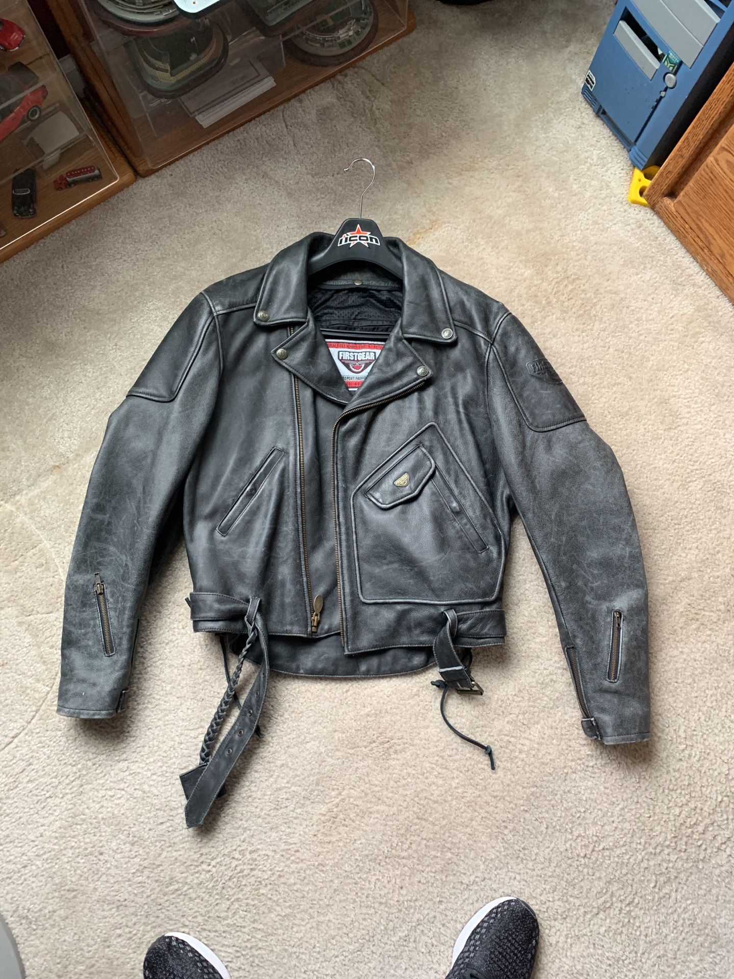 FIRSTGEAR Motorcycle Jacket - Leather - LARGE