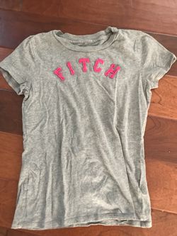 Cute Abercrombie and Fitch size medium shirt never worn