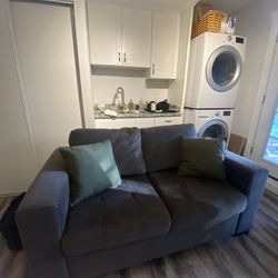 Gray Pullout Loveseat 