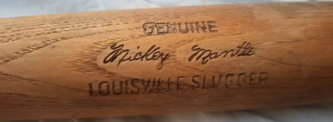 Vintage Mickey Mantle 125 "MM" Louisville Sluger bat