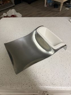 Villeroy & Boch Wave - Chip & Dip Porcelain & Metal  Serving Dish