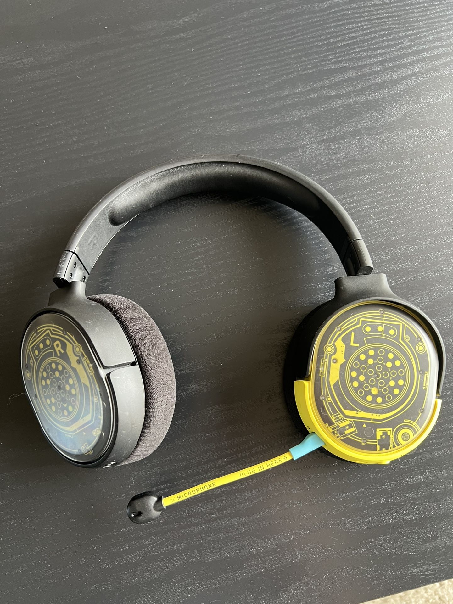 SteelSeries Arctis 1 Wireless Gaming Headset - Cyberpunk Edition Netrunner