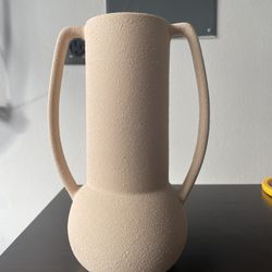 Decorative Vase 