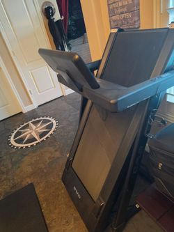 Folding Treadmill with Display Console
