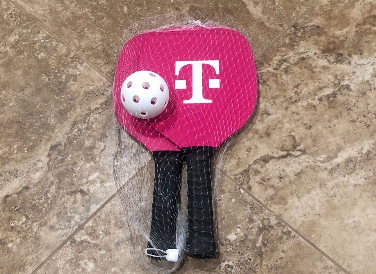 T-Mobile Pickleball Set (2 Paddles, 1 Ball) Pickle Ball