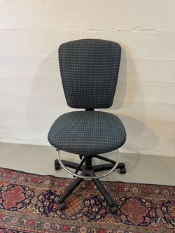 Adjustable tall office chair