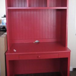 Red Desk W Hutch 