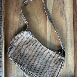 Cute alligator print purse