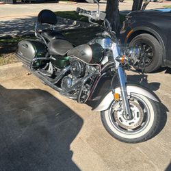 Kawasaki Vulcan 1600cc  2006