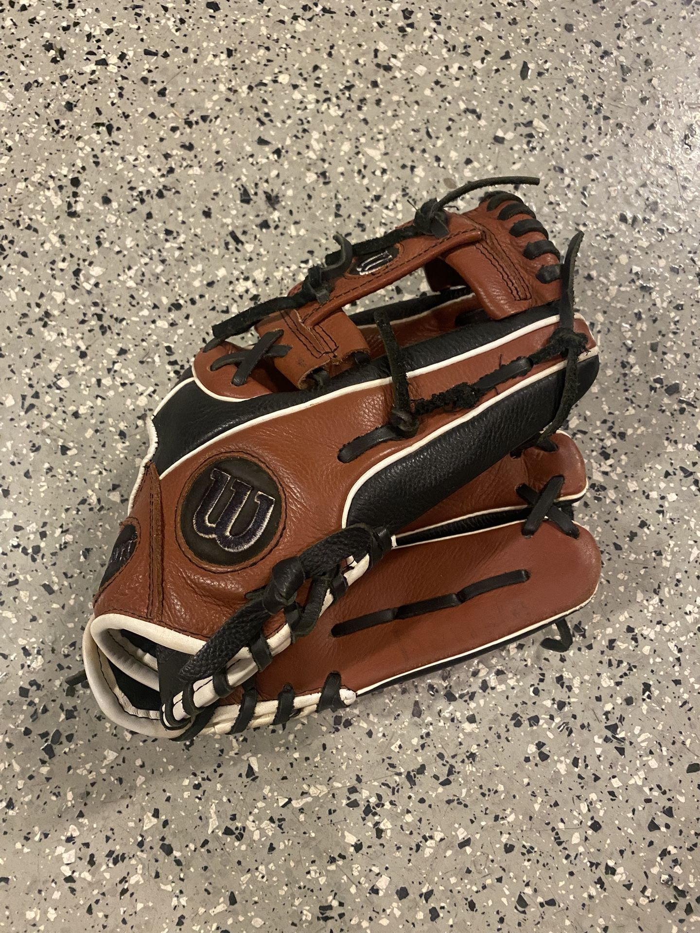 Wilson Baseball Glove